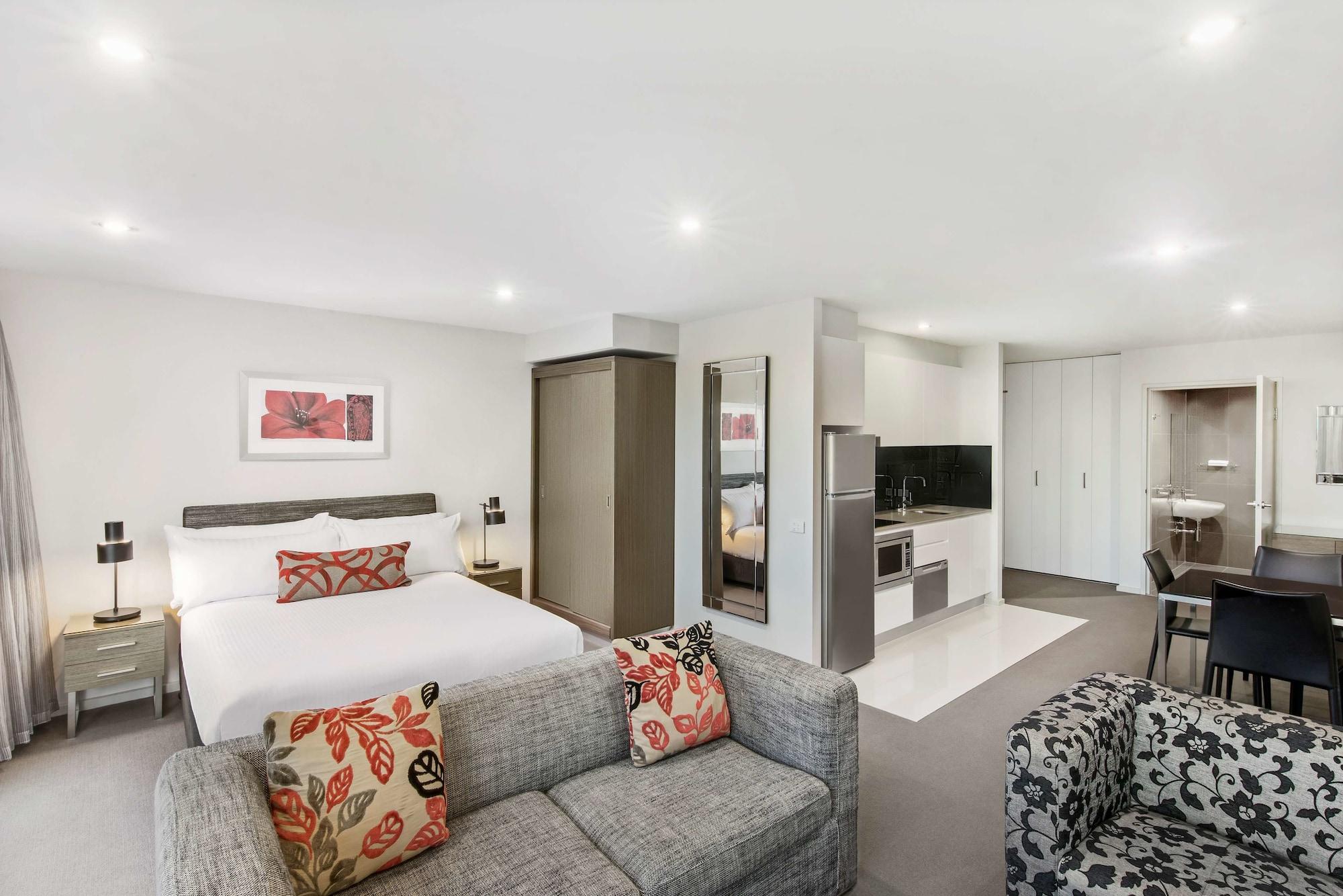 Adina Serviced Apartments Canberra Dickson Buitenkant foto