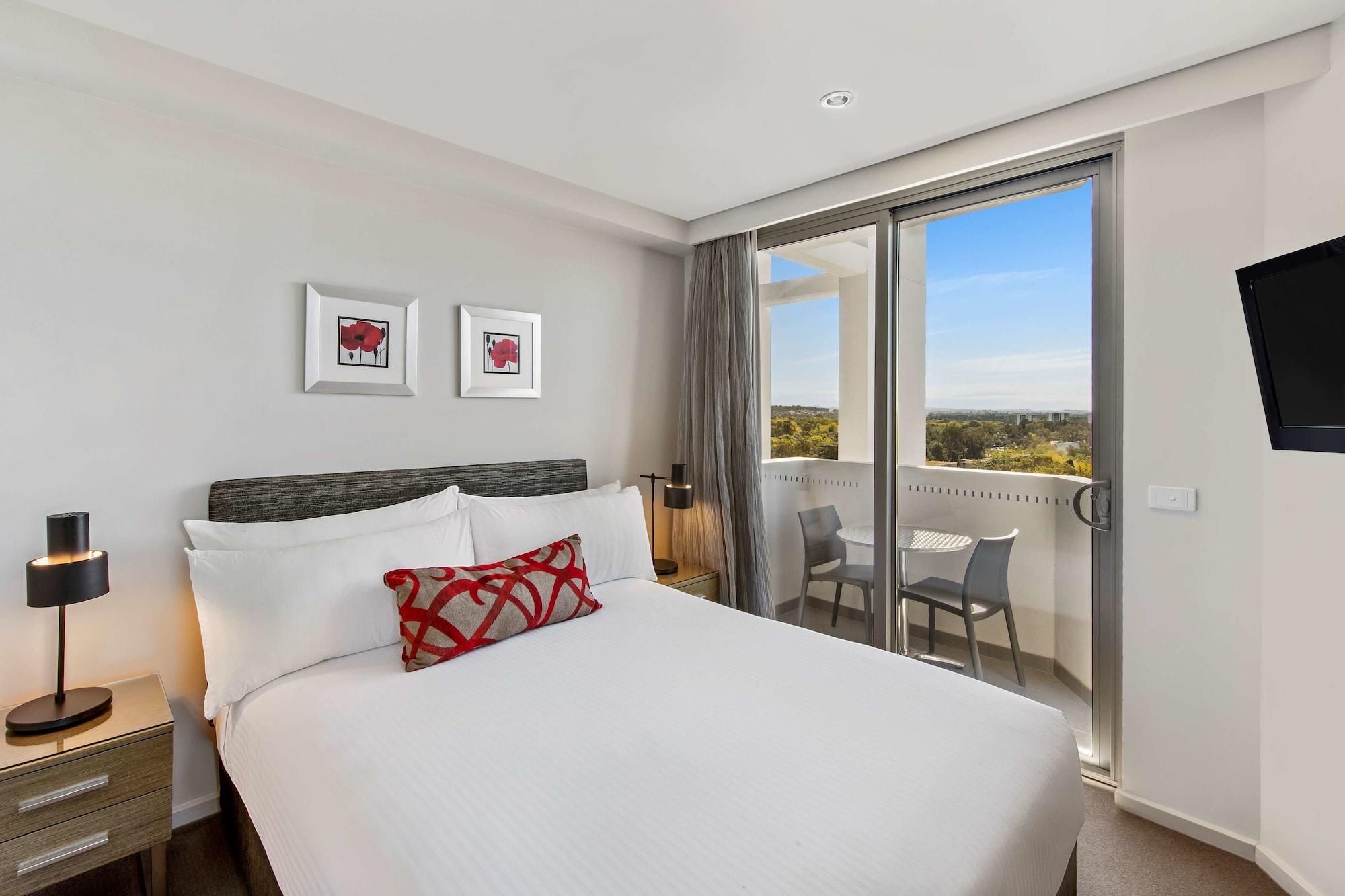 Adina Serviced Apartments Canberra Dickson Buitenkant foto