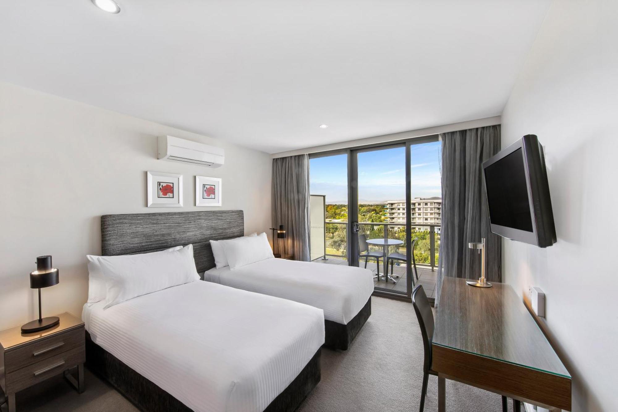 Adina Serviced Apartments Canberra Dickson Buitenkant foto